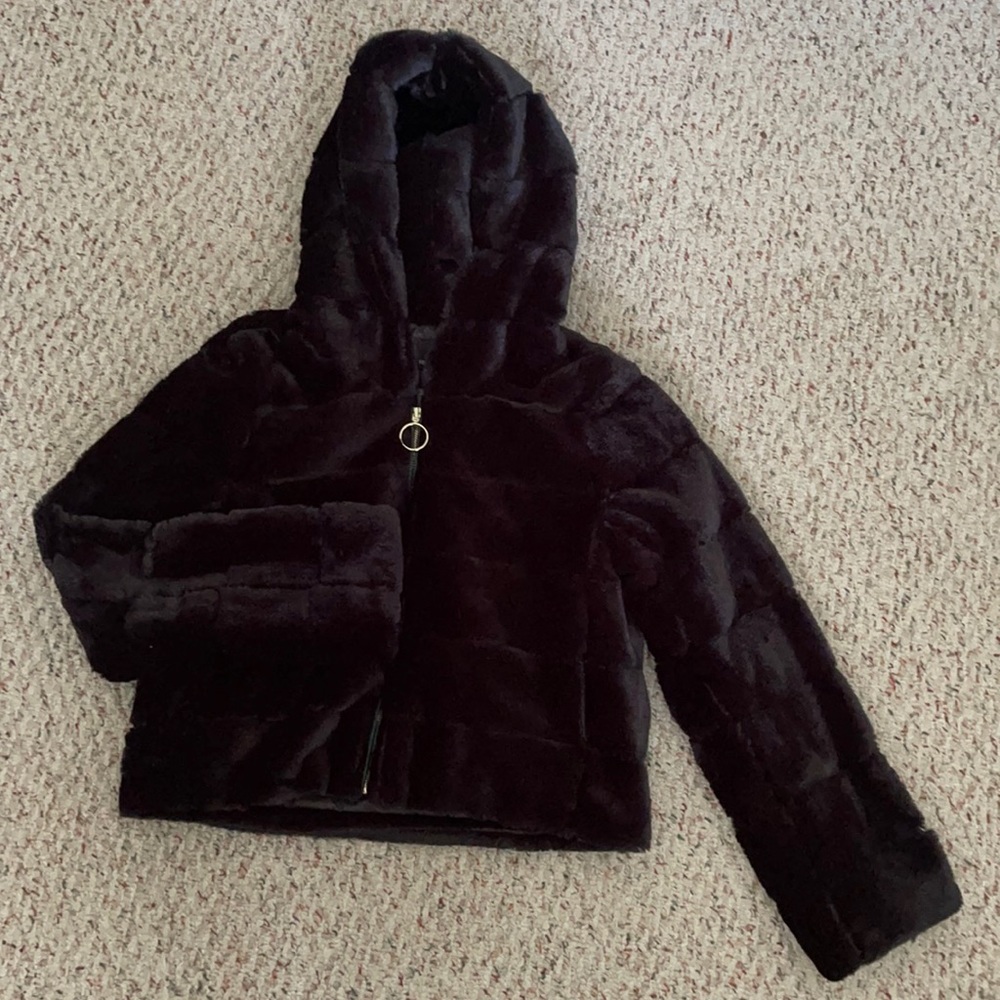 BLACK FAUX FUR JACKET